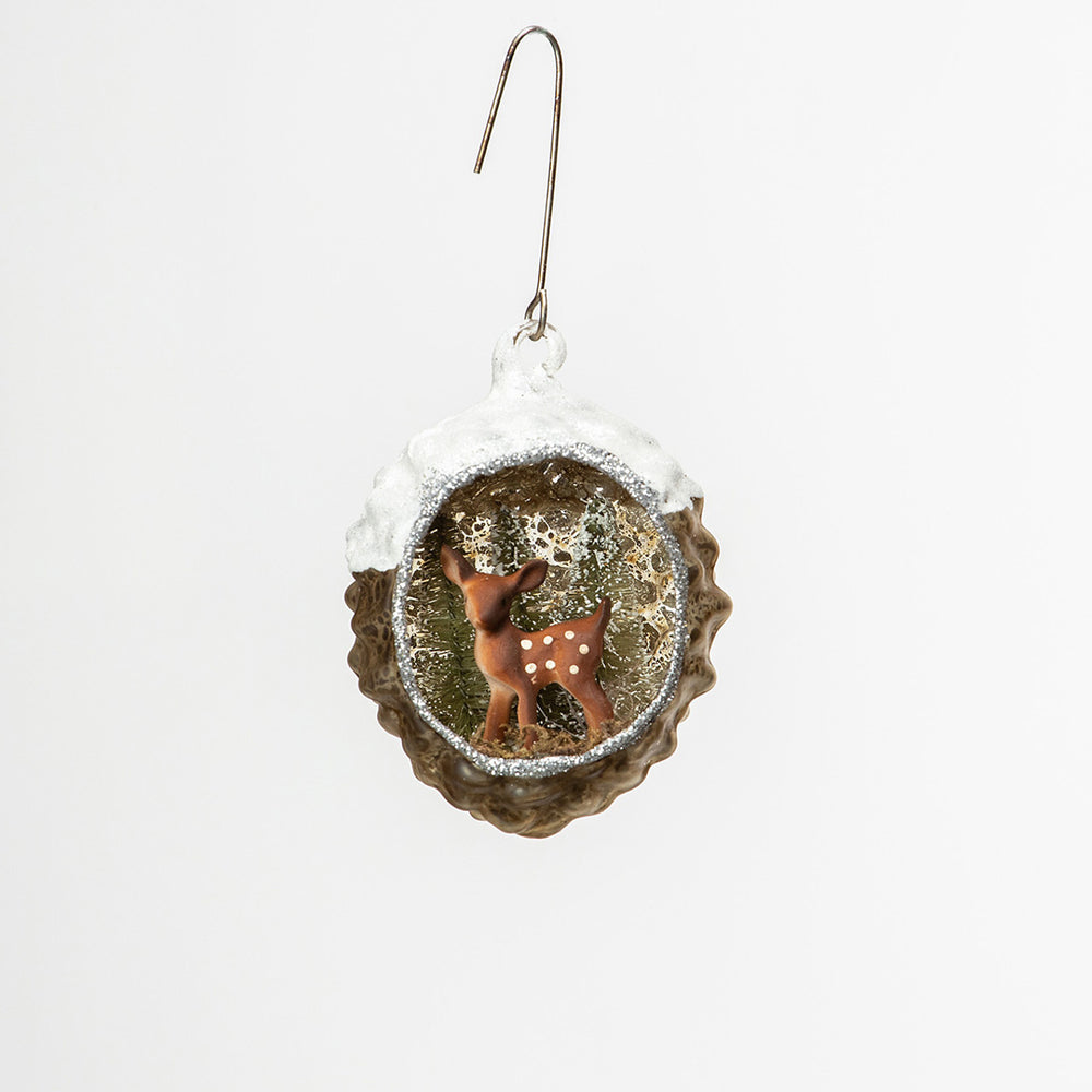Pinecone Ornament with deer