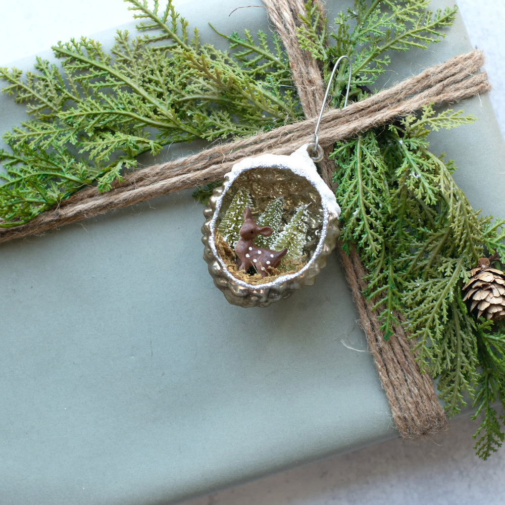 Pinecone Ornament with deer